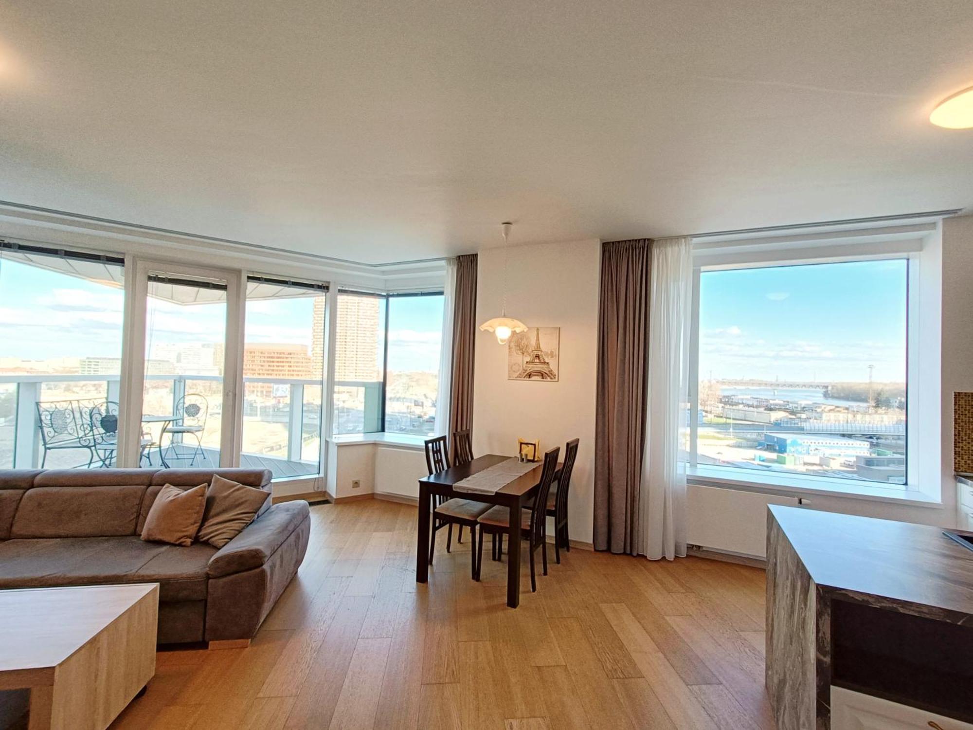 Sag Panorama City Apartment 3 Rooms Free Parking Free Wifi Bratislava Esterno foto