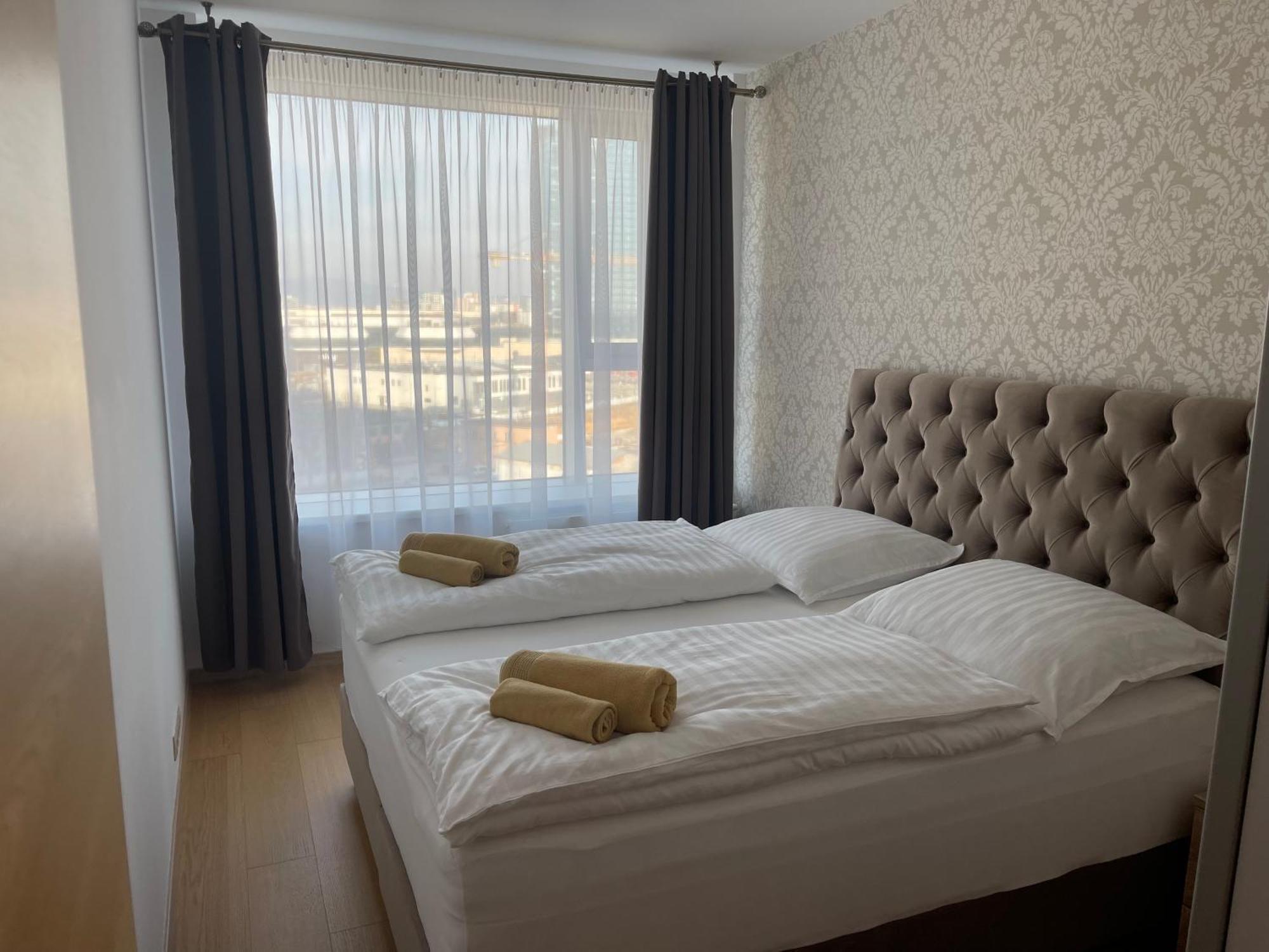 Sag Panorama City Apartment 3 Rooms Free Parking Free Wifi Bratislava Esterno foto