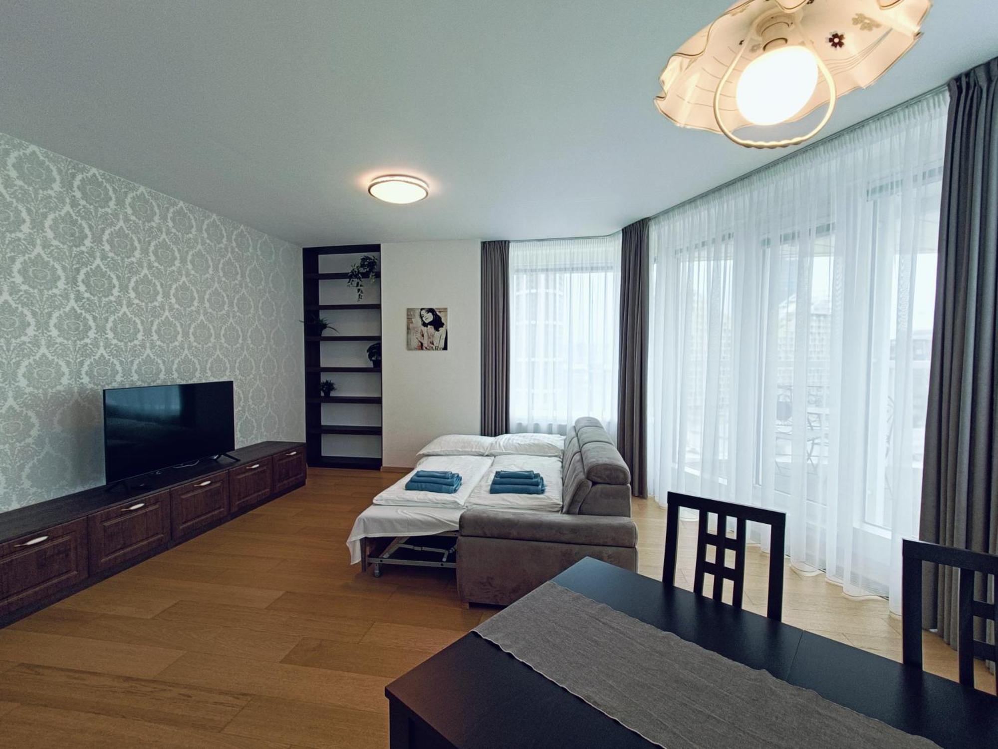 Sag Panorama City Apartment 3 Rooms Free Parking Free Wifi Bratislava Esterno foto